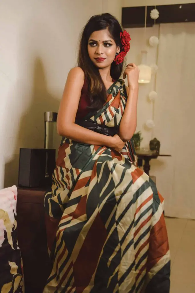 Bollywood Retro Look Ideas Chiffon sari