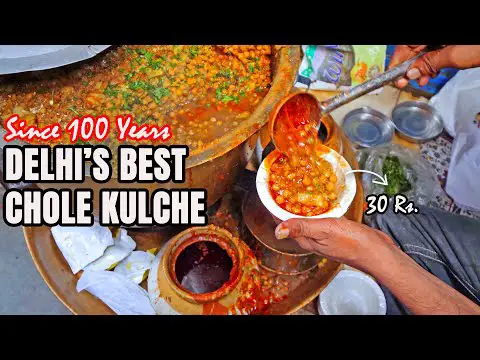 Best Chole Kulche in DELHI | Lotan Chole Kulche Wale, Since 100 Years!
