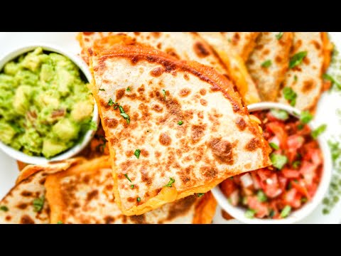 EASY Keto Quesadillas FROM SCRATCH IN 15 MINUTES | Easy Low Carb Keto Lunch Recipes