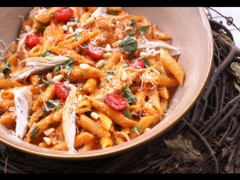 Roasted Red Pepper and Basil Pesto Penne