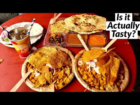 Connaught Place ke Mashoor Rajma Chawal and Chole Chawal with Deluxe Thali. Delhi Street Food