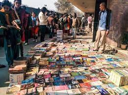 Darya Ganj Book market