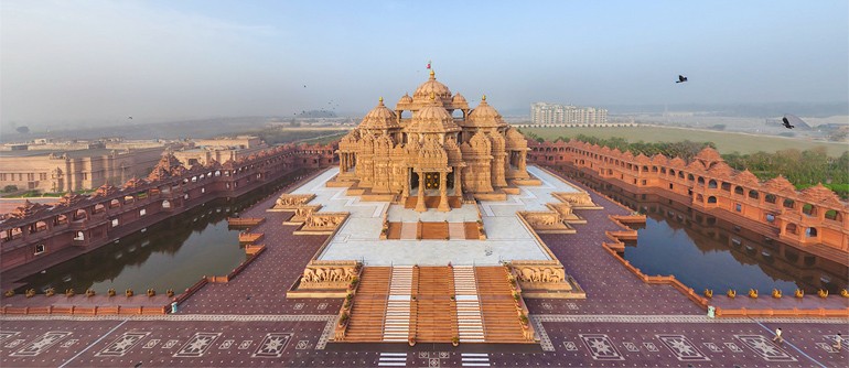 Best places to visit in Delhi with family: Akshardham Temple