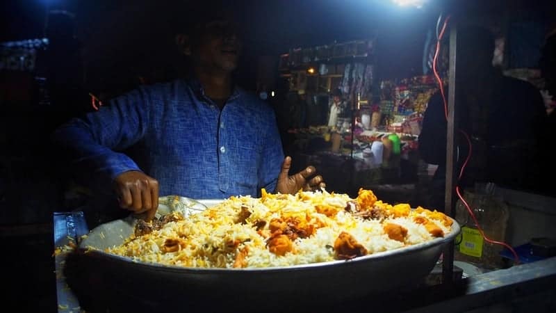  Best Street Food In Delhi: Connaught Place Street Food