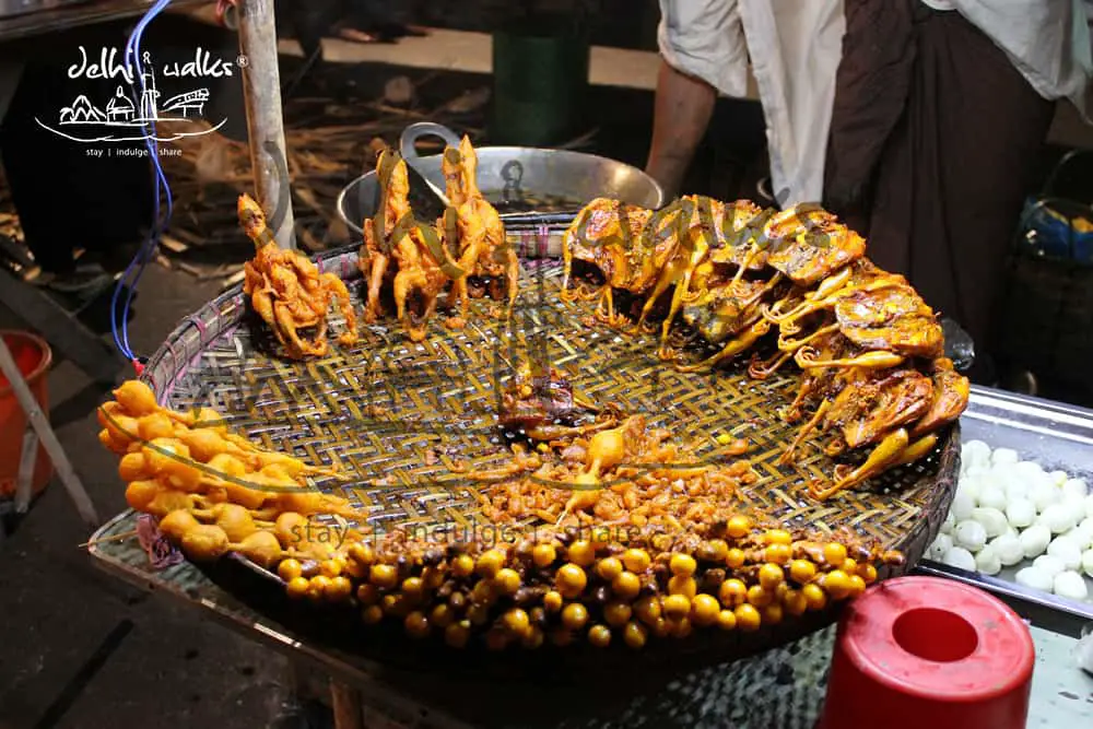 Best Street Food In Delhi: Khan Market Street food
