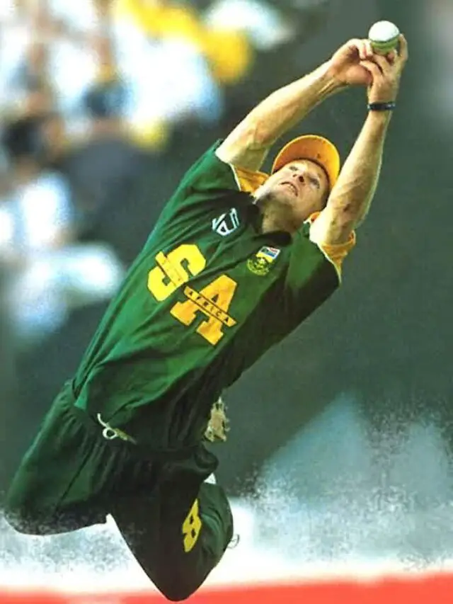 Best Fielders in Cricket Of All Time